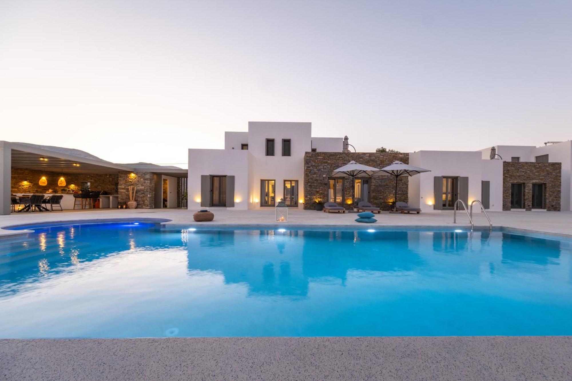 Golden Bay Luxury Villas And Suites Chrisi Akti  Dış mekan fotoğraf