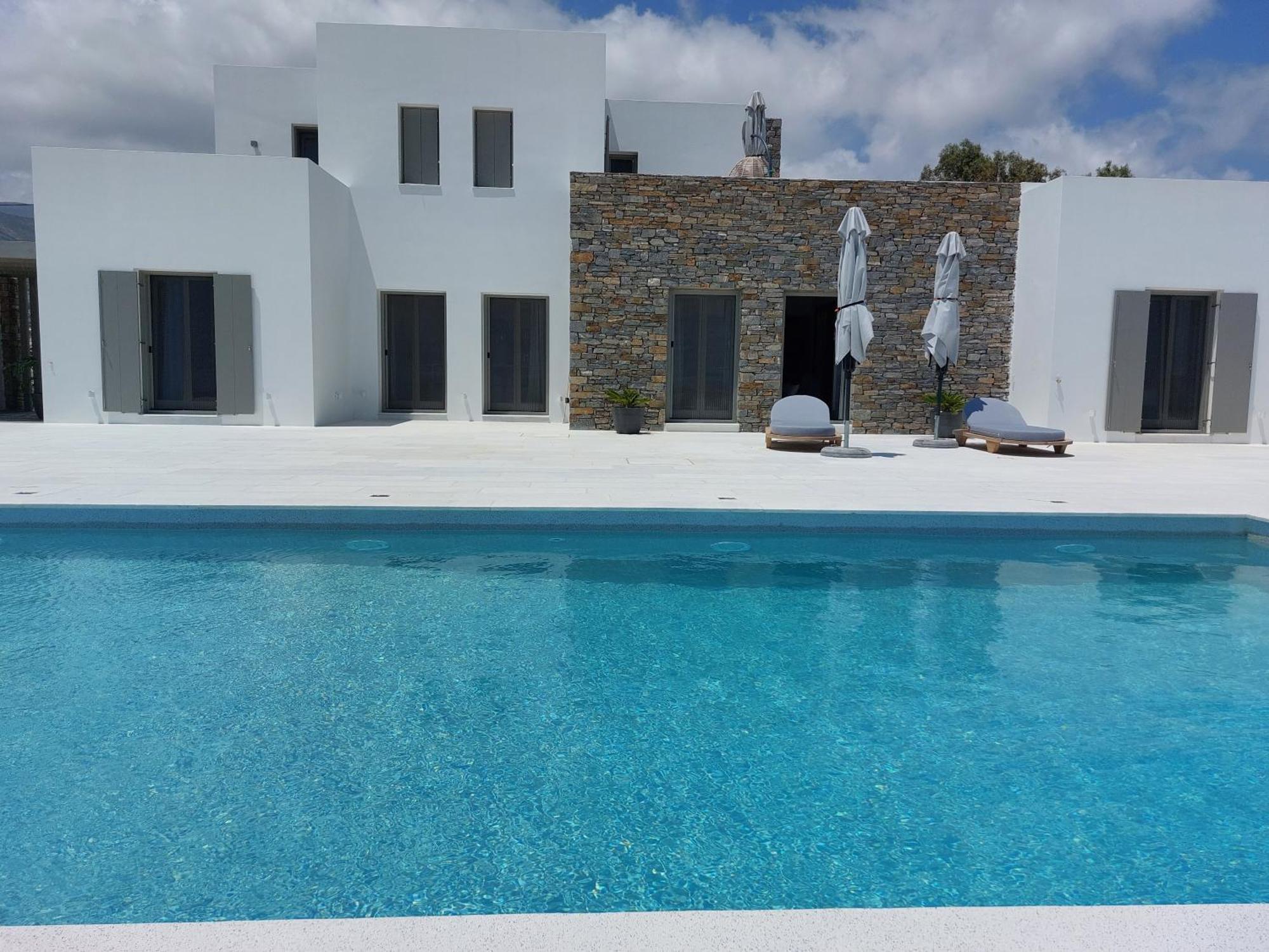 Golden Bay Luxury Villas And Suites Chrisi Akti  Dış mekan fotoğraf
