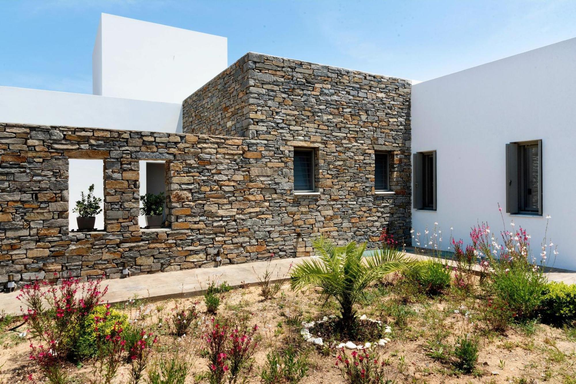 Golden Bay Luxury Villas And Suites Chrisi Akti  Dış mekan fotoğraf
